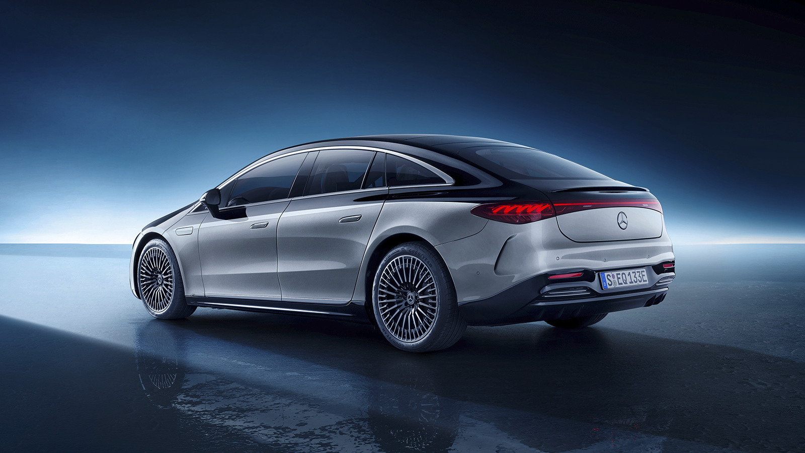 Mercedes presenta el eléctrico EQS carwow