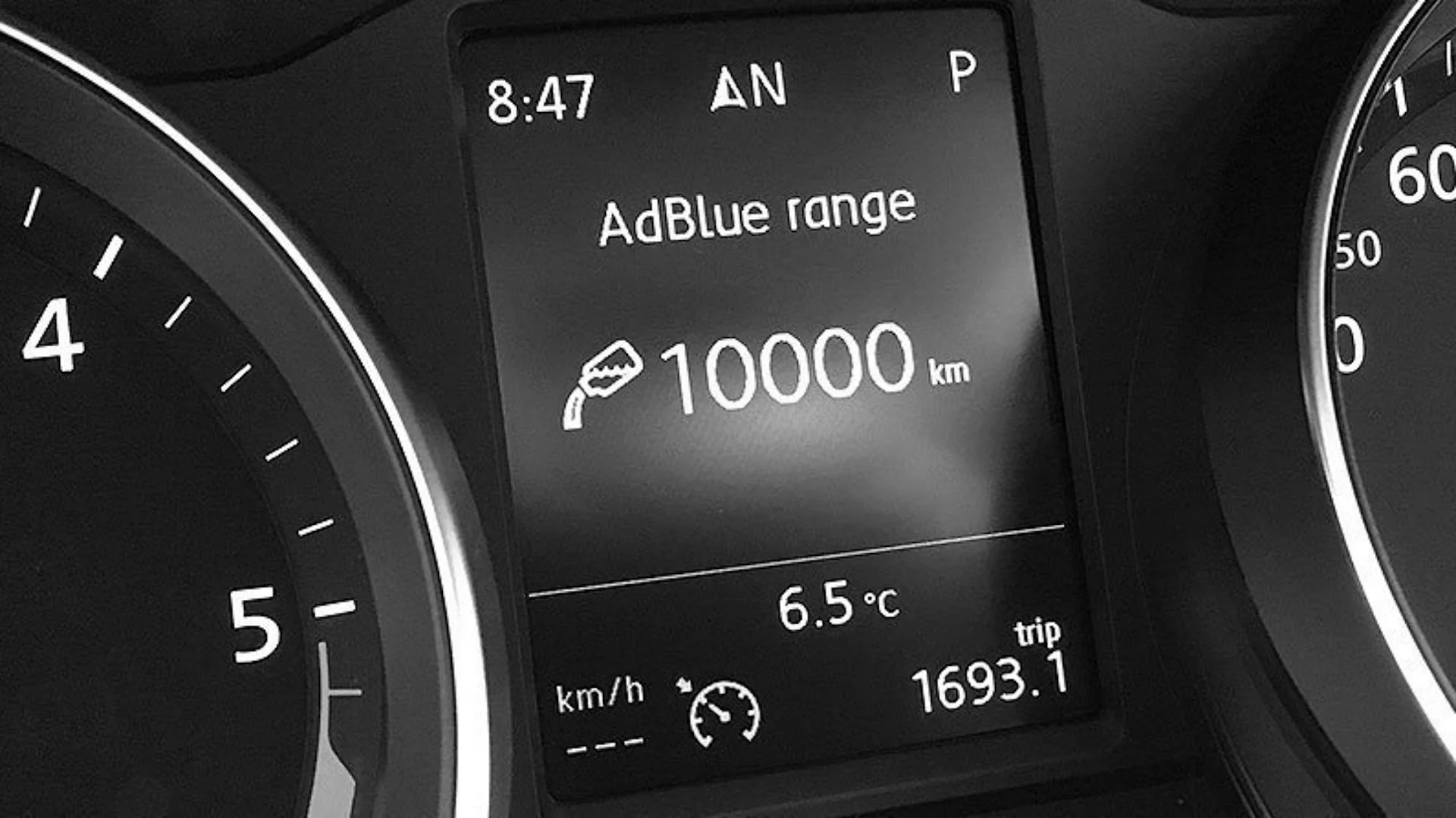 Qué es el AdBlue de los diesel y para qué sirve | Carwow
