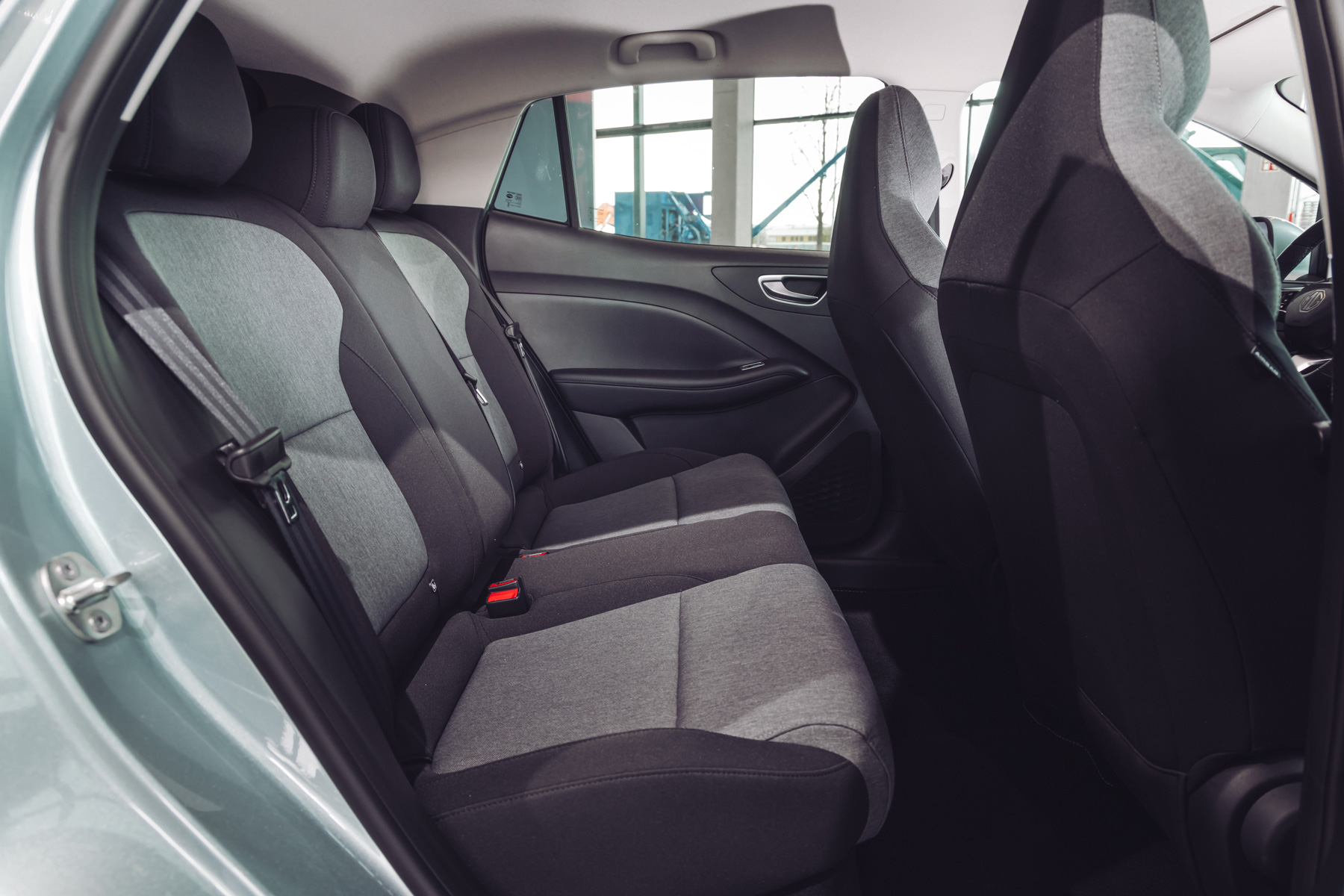 MG4 Urban foto interior asientos