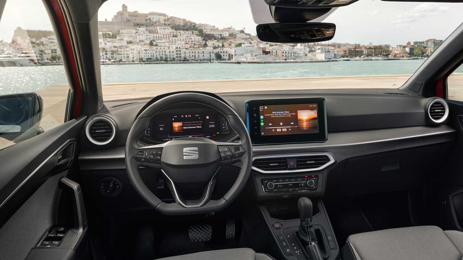 Nuevo SEAT Ibiza 2026 fotos interior pantalla