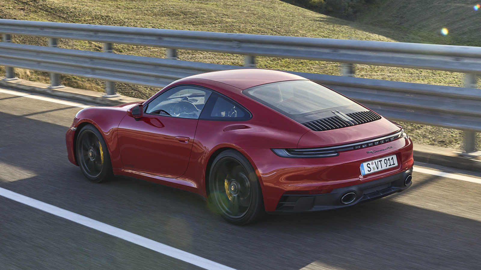 Nuevo Porsche 911 Carrera GTS carwow