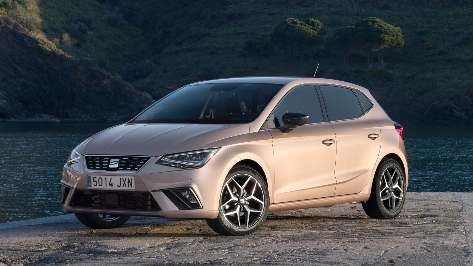 Guía de colores y precios del SEAT carwow