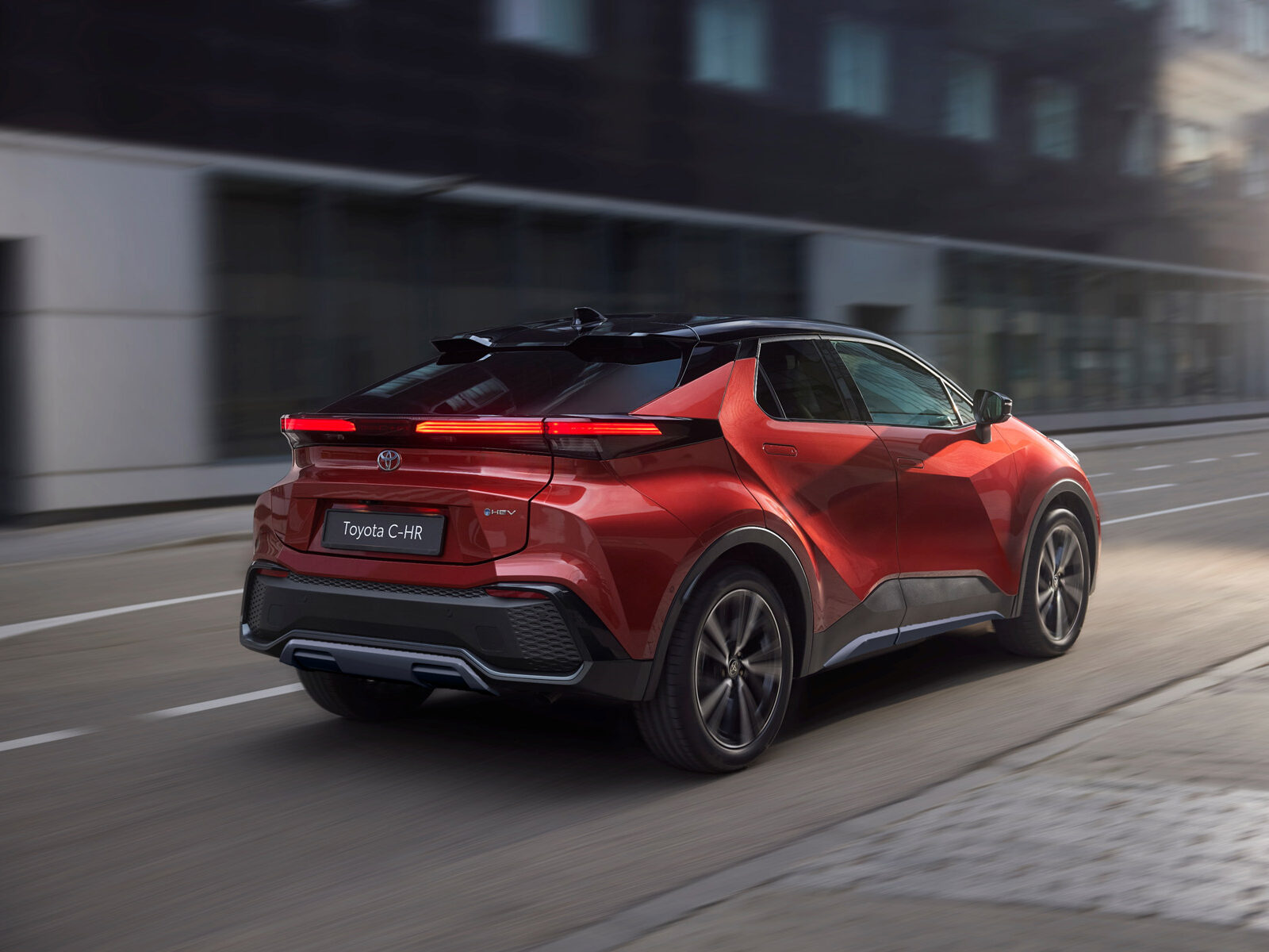 Toyota C-HR Foto exterior rojo