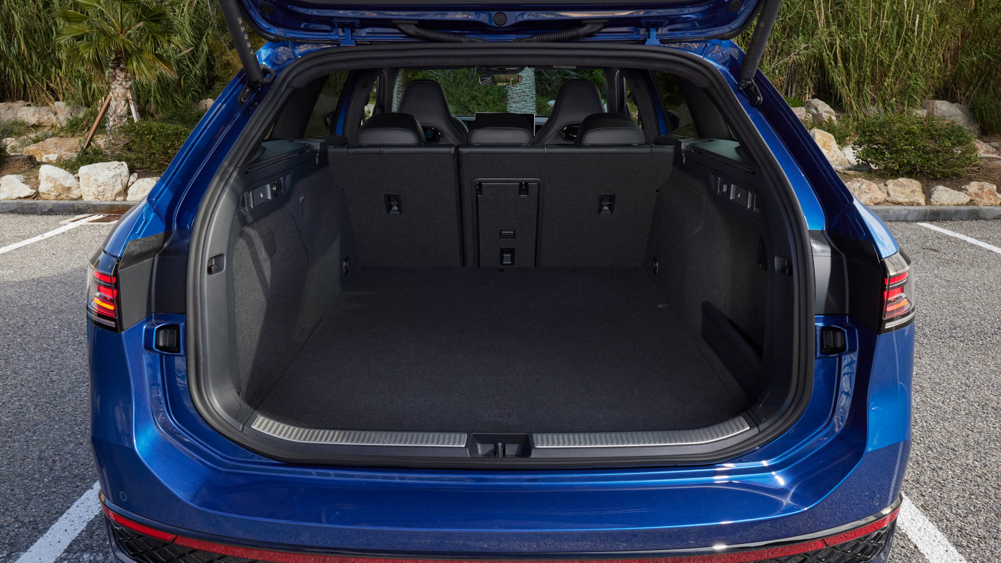 Volkswagen Passat Variant interior