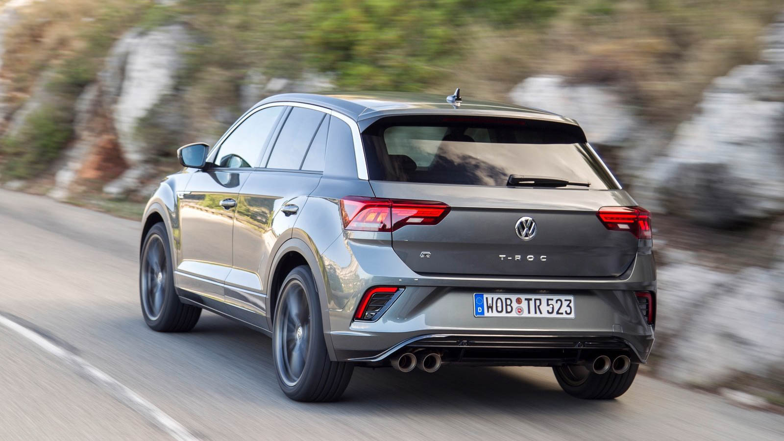 Vista trasera Volkswagen T-Roc R gris