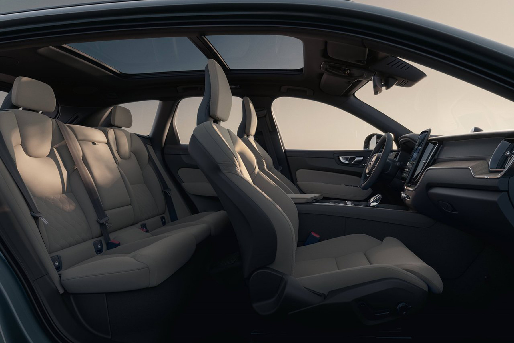 Volvo XC60 foto interior asientos espacio