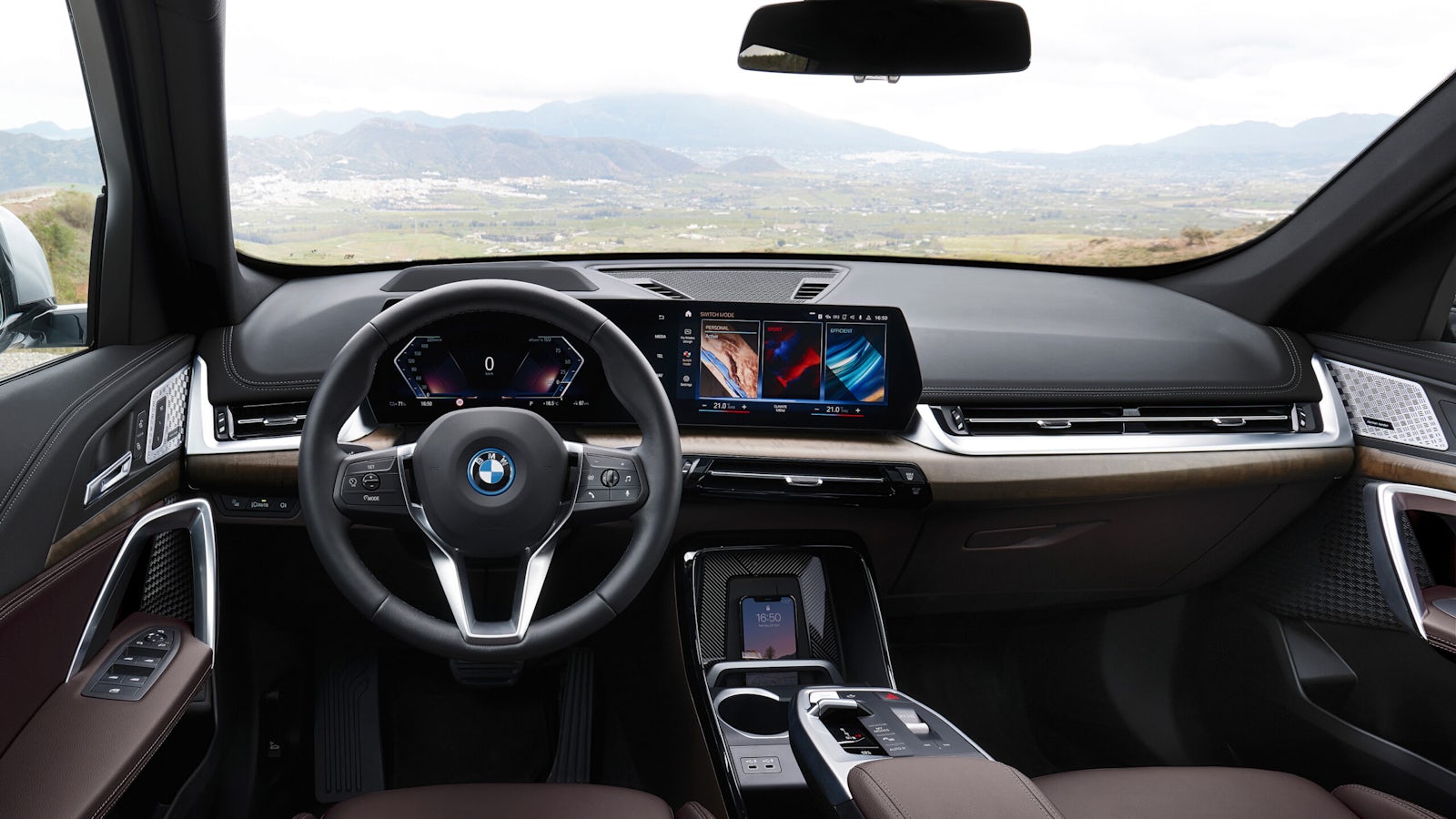 Comparativa entre el BYD Atto 3 y el BMW iX1