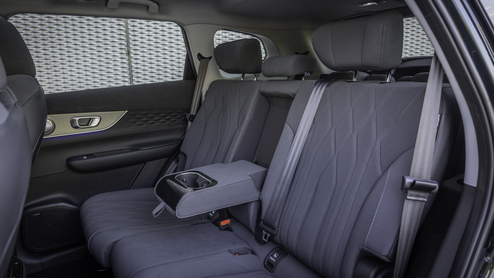 comparativa byd seal u dm-i vs ebro s800 phev