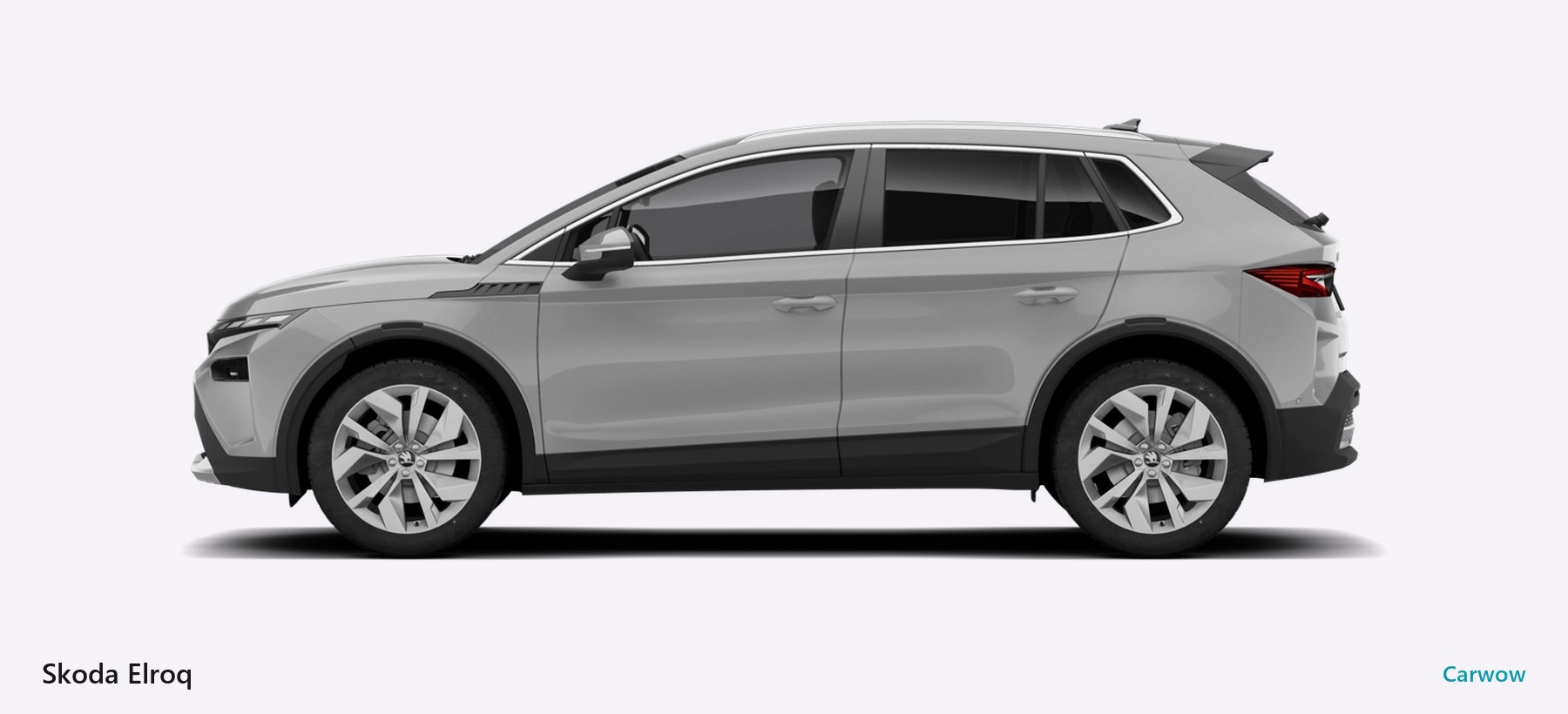 Skoda Elroq visto de perfil sobre fondo claro