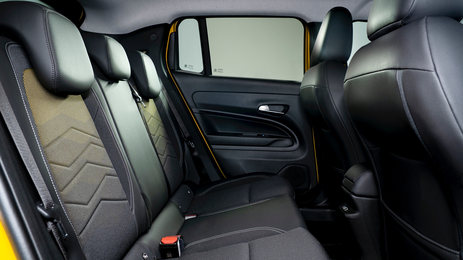 Comparativa Jeep Avenger vs Peugeot 2008