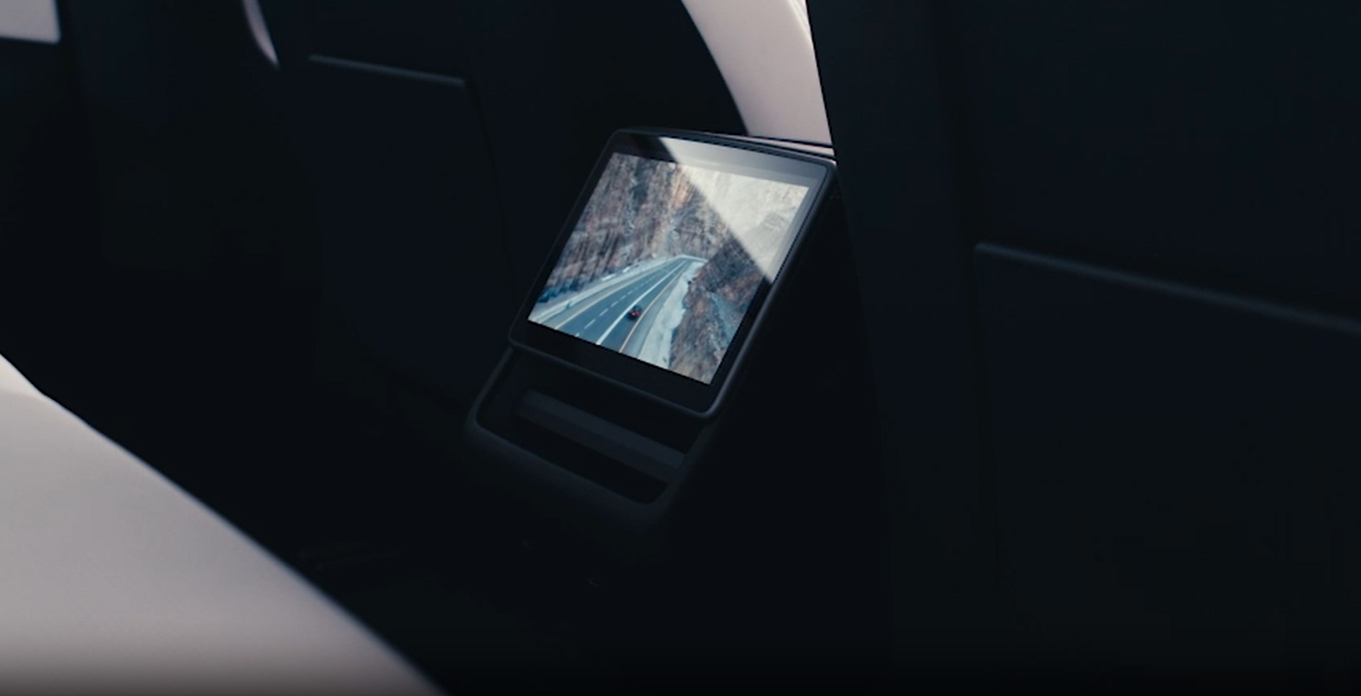 Tesla Model 3 2025 (Highland) precio, lanzamiento y medidas carwow